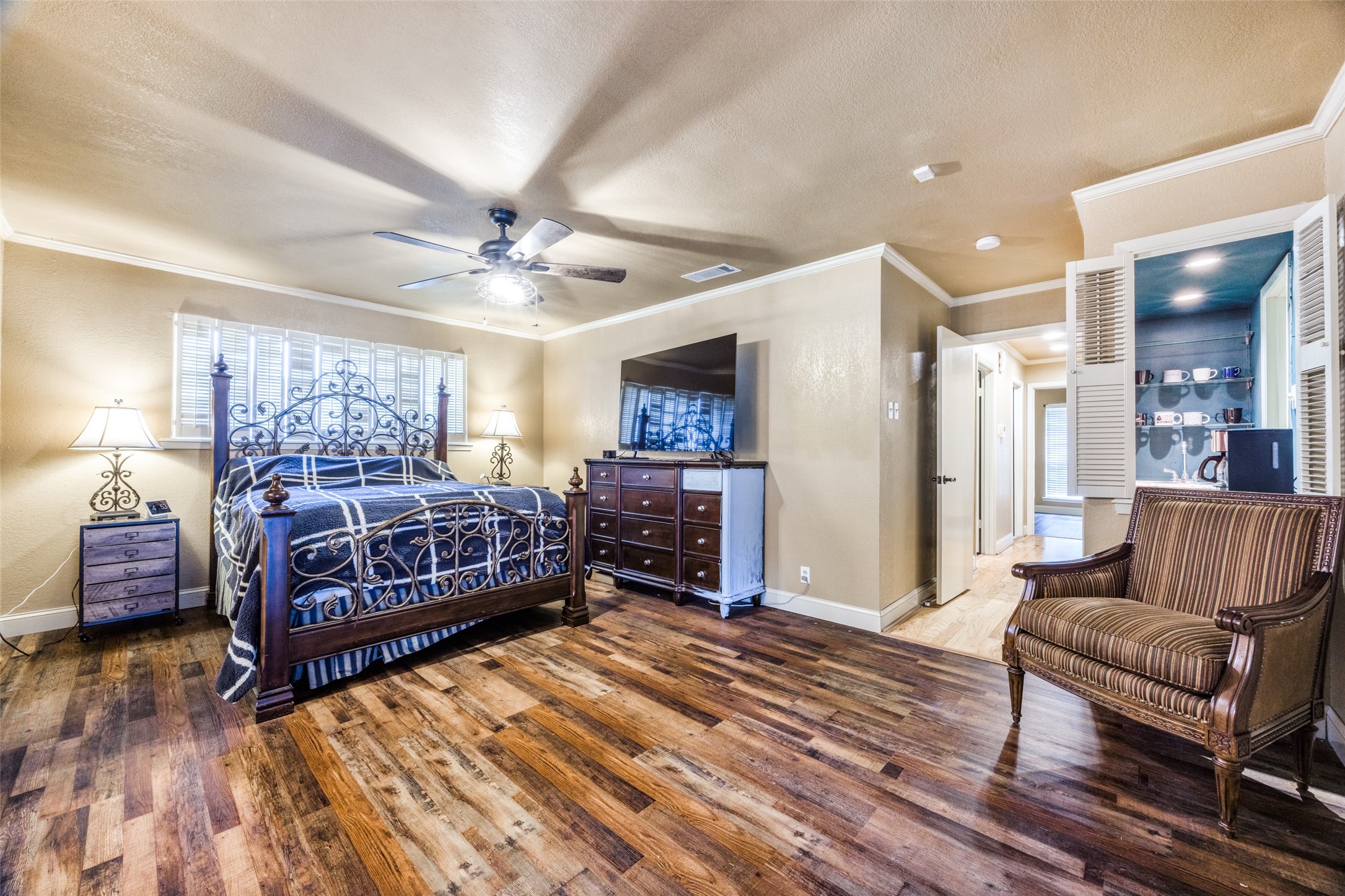 1023 N Leslie Avenue Sherman TX 75092