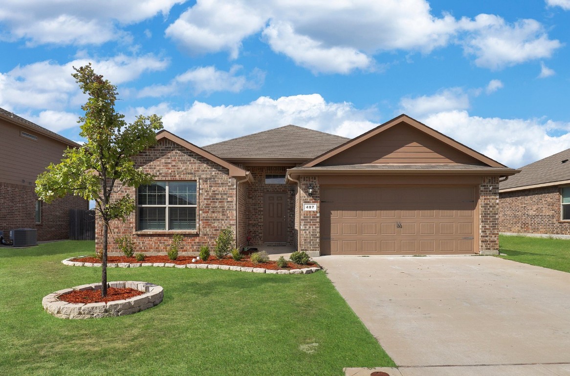 407 Keenland Way Ponder TX 76259