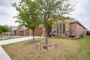 5633 Spirit Lake Drive Fort Worth TX 76179