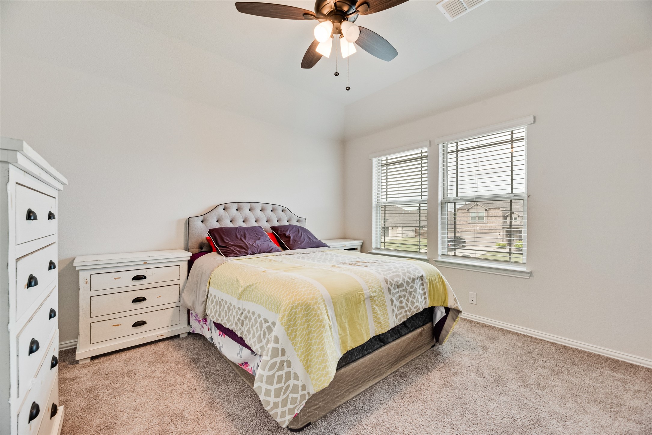 1042 Elmwood Drive Justin TX 76247