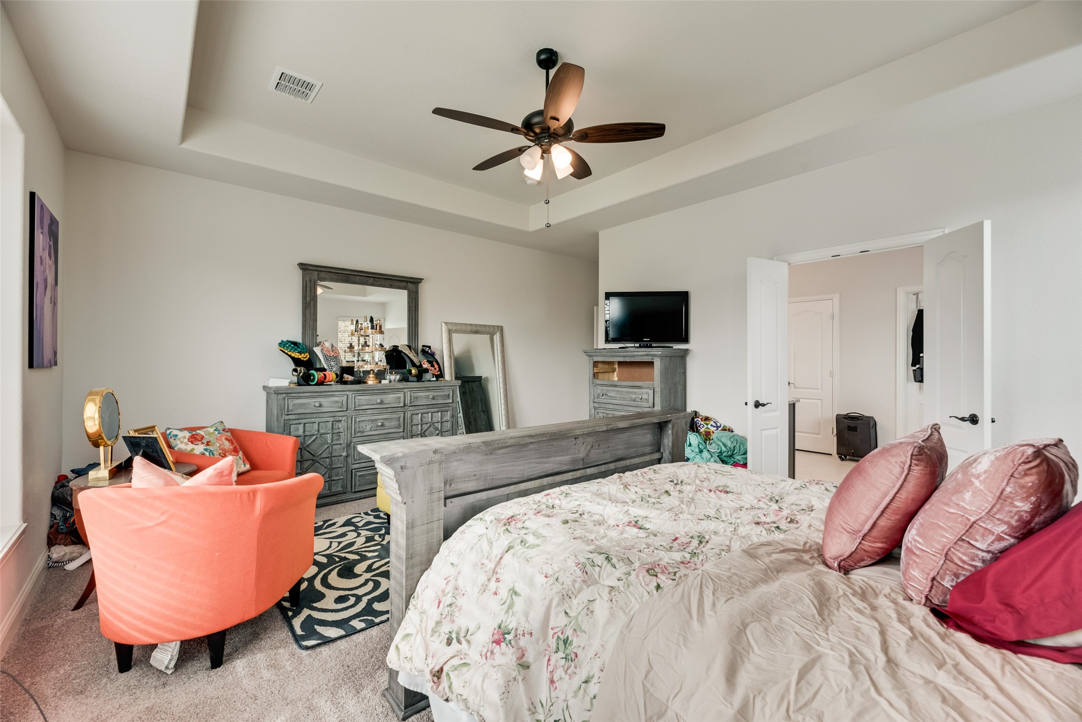 1042 Elmwood Drive Justin TX 76247