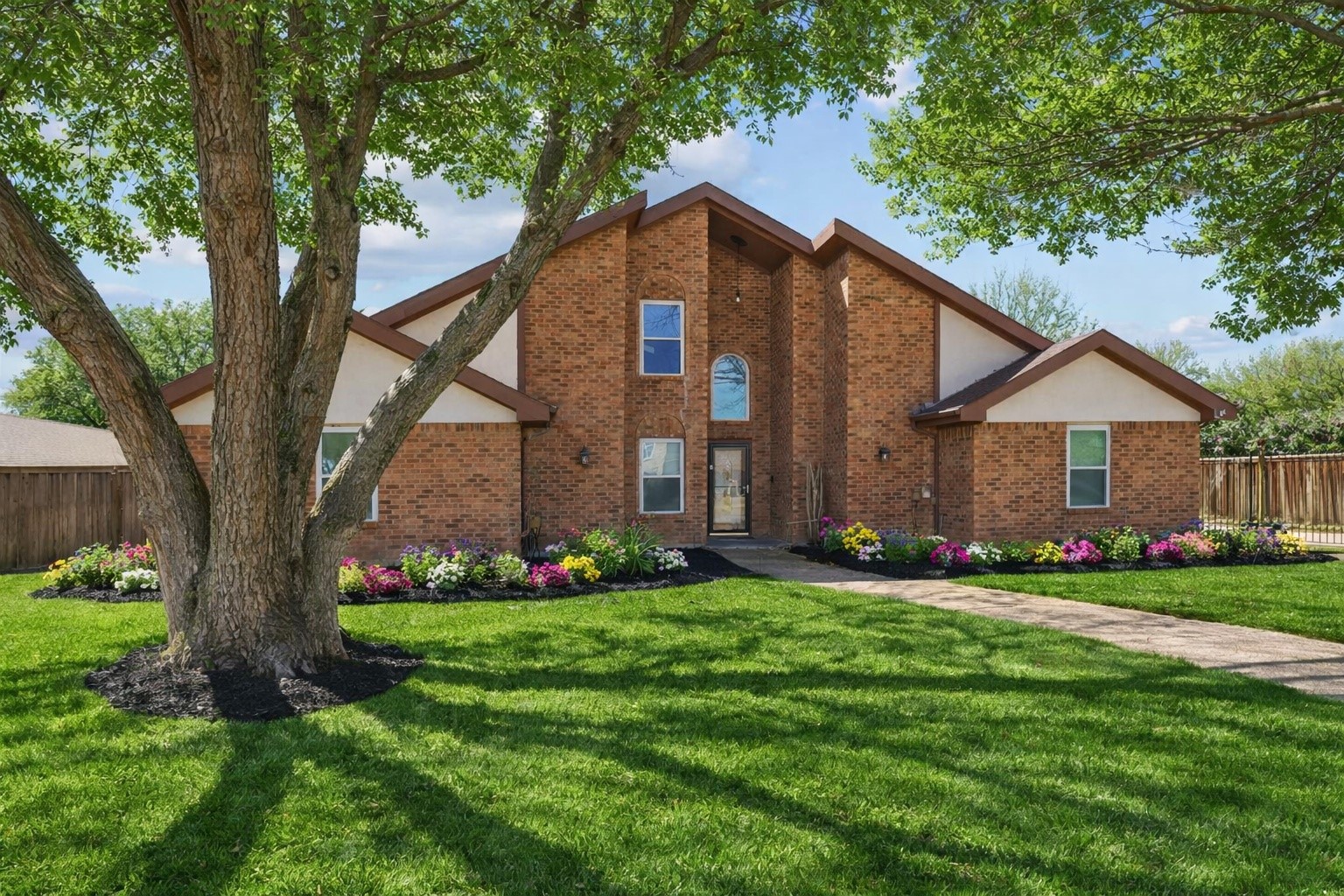 913 Ashland Court Mansfield TX 76063