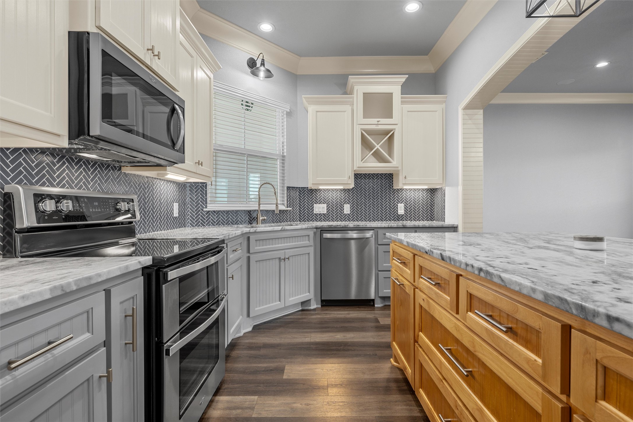363 Cavitt Court Robinson TX 76706