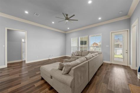 363 Cavitt Court Robinson TX 76706
