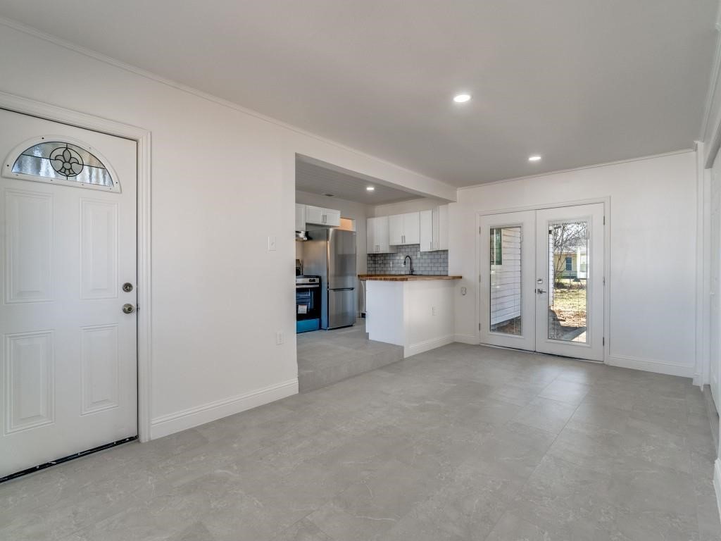4528 Newman Drive Haltom City TX 76117