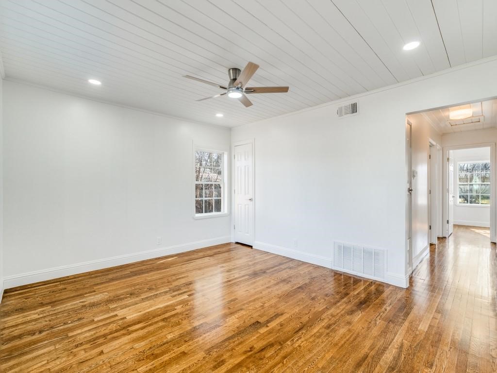 4528 Newman Drive Haltom City TX 76117