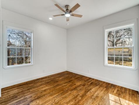 4528 Newman Drive Haltom City TX 76117