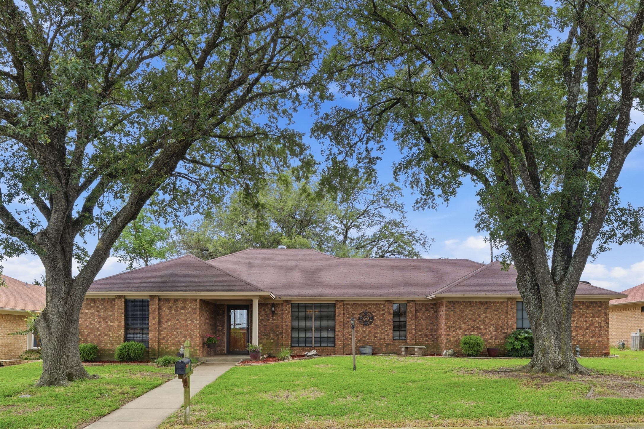 121 Hollie Circle Sulphur Springs TX 75482