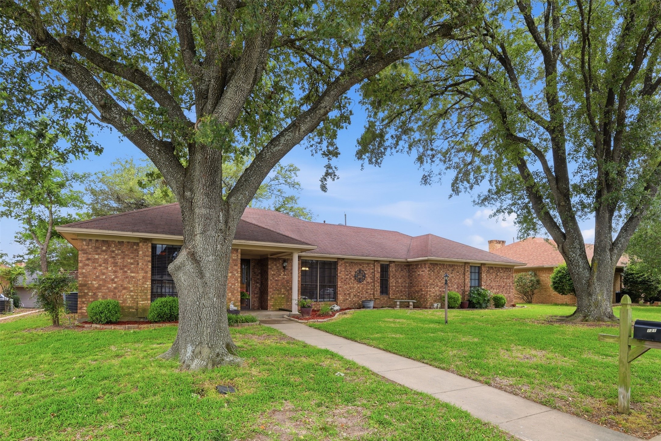 121 Hollie Circle Sulphur Springs TX 75482