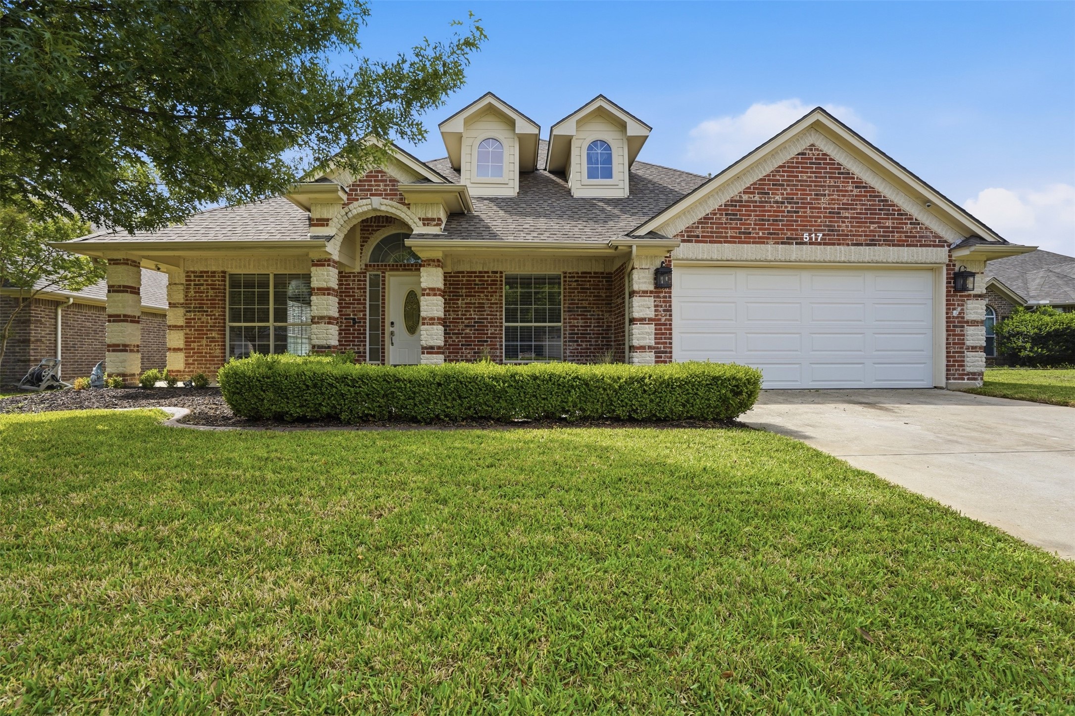 517 Acorn Court Saginaw TX 76179