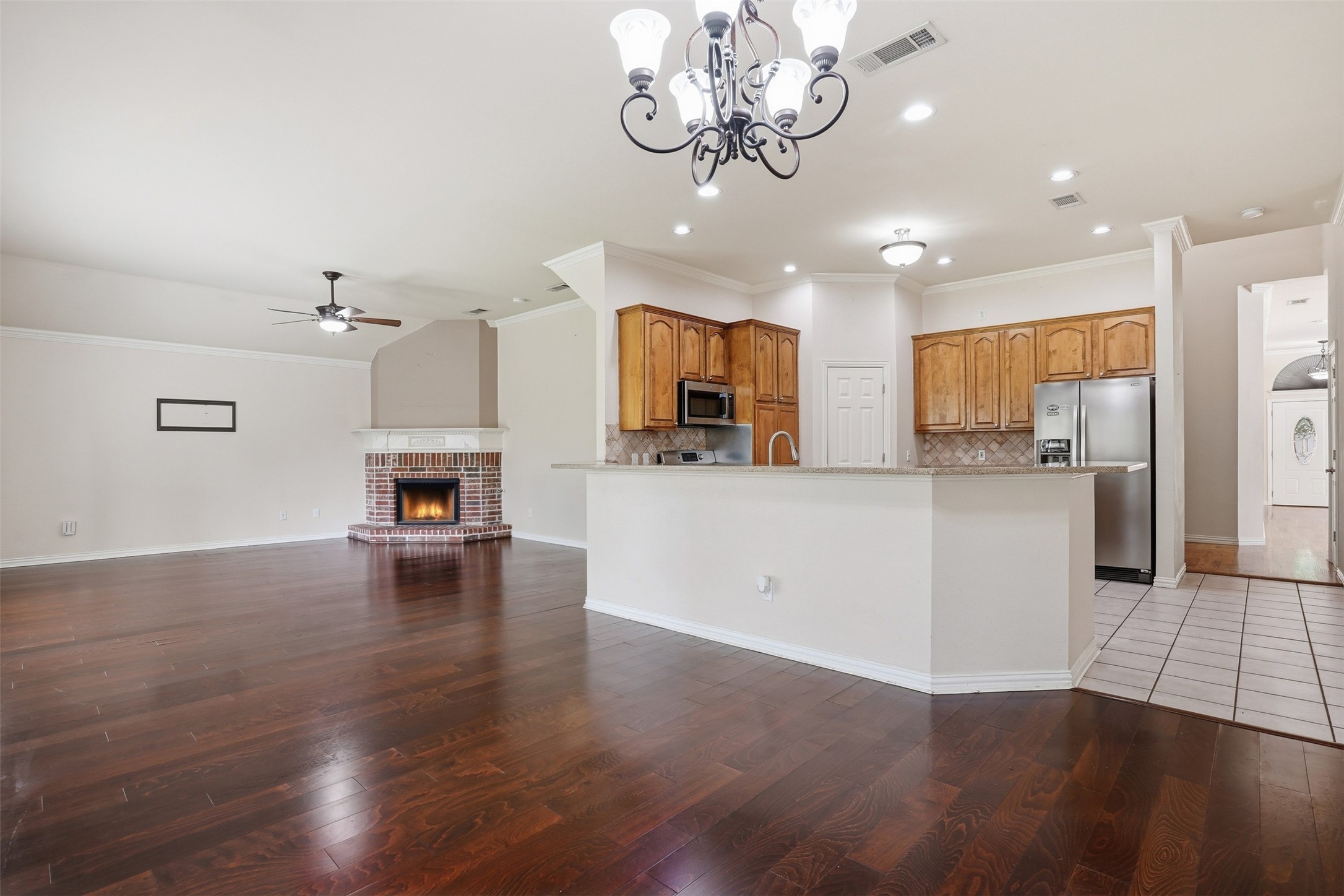 517 Acorn Court Saginaw TX 76179