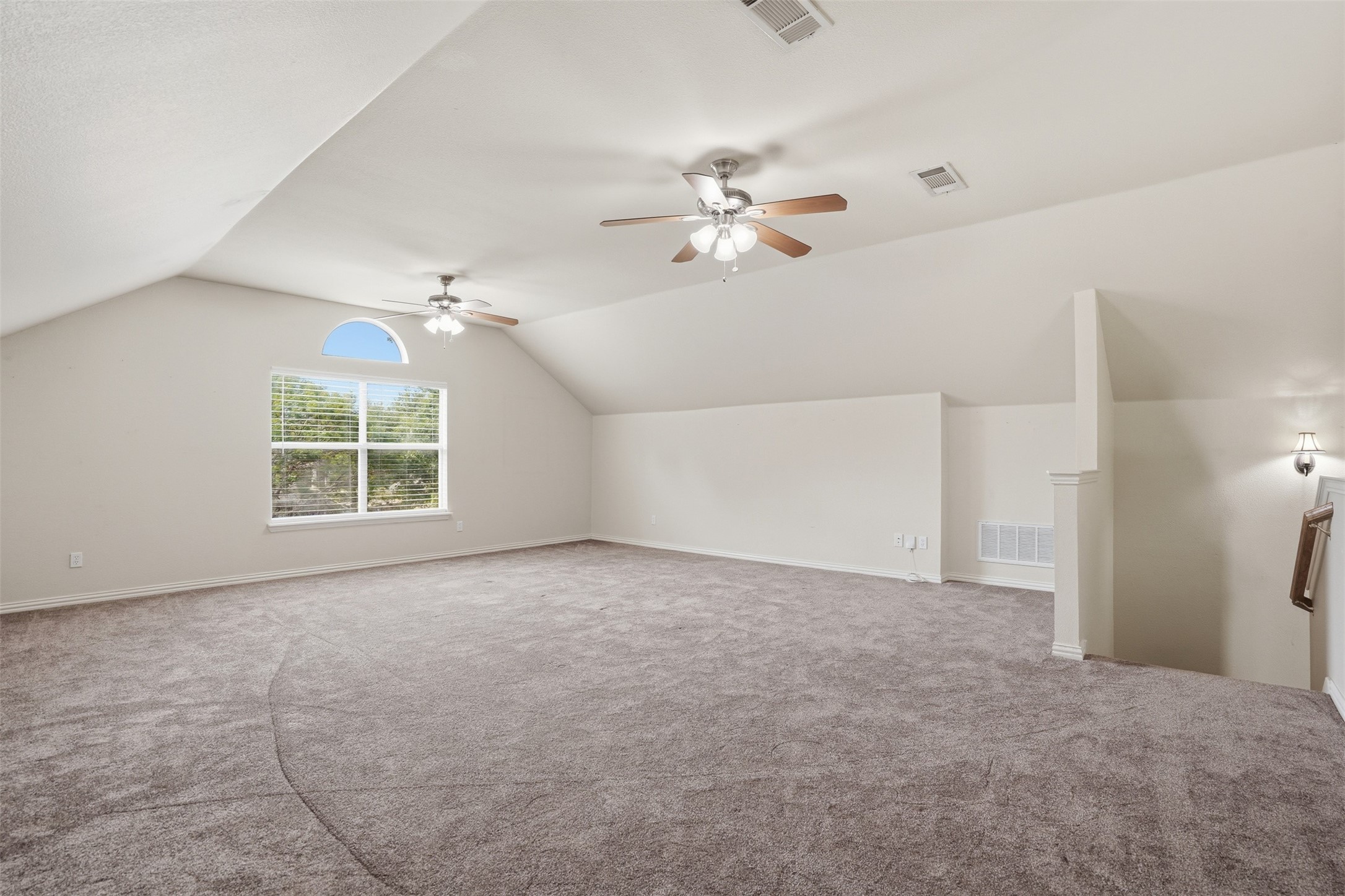 517 Acorn Court Saginaw TX 76179