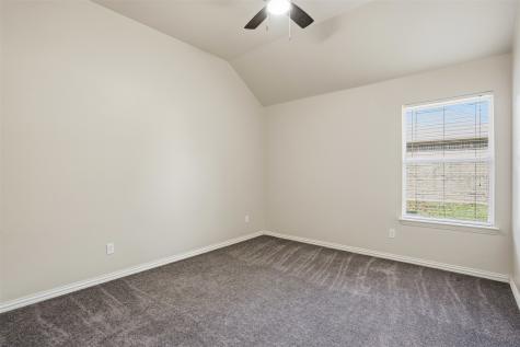 517 Acorn Court Saginaw TX 76179