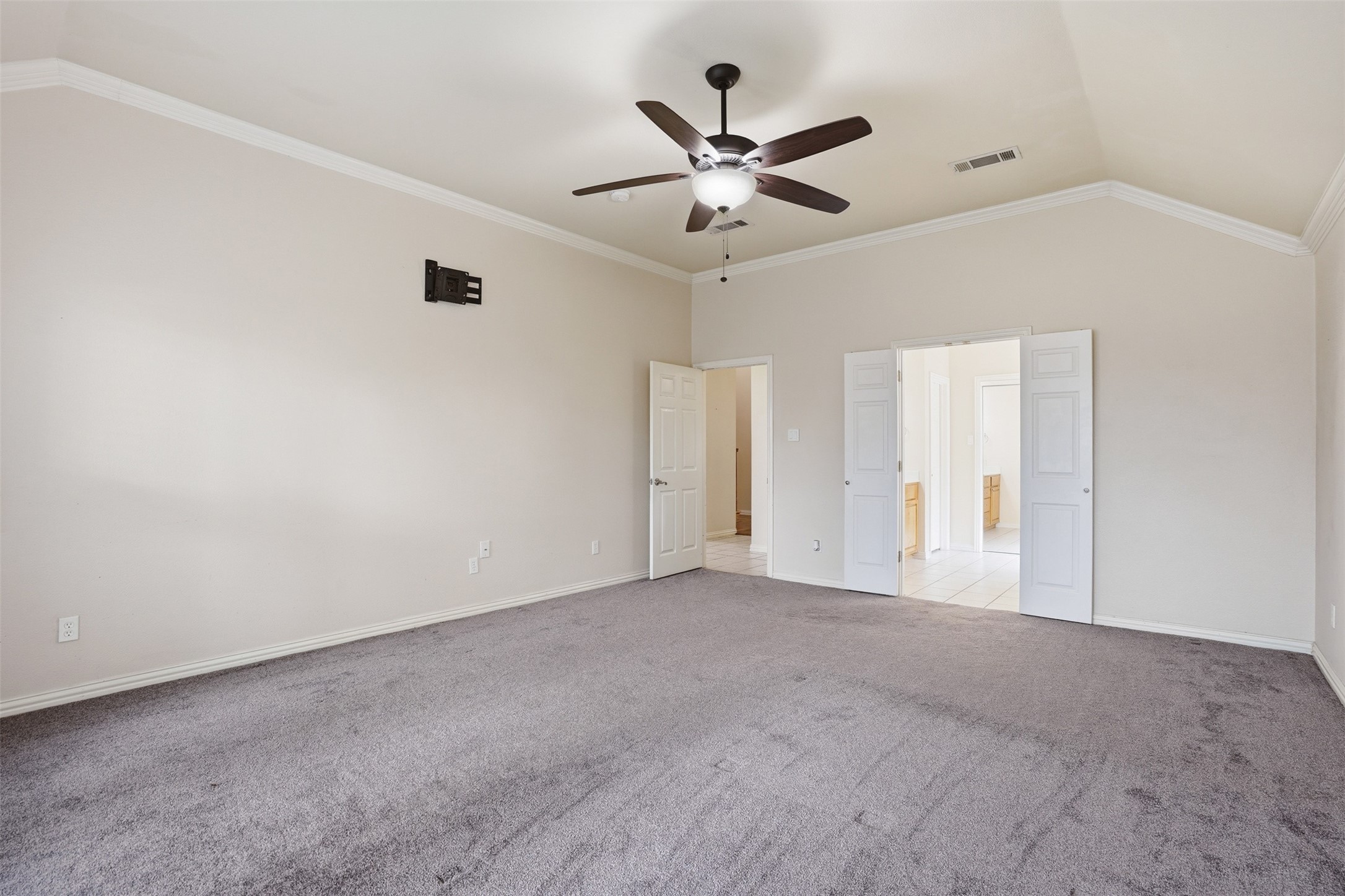 517 Acorn Court Saginaw TX 76179