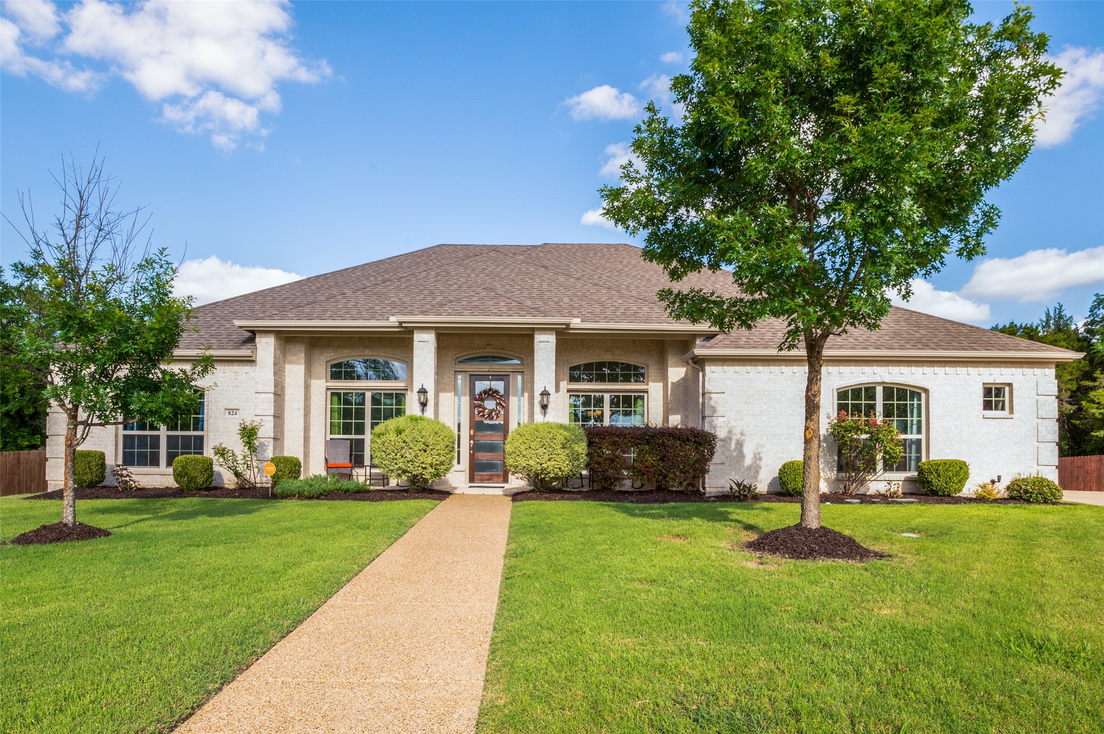 824 State Street Desoto TX 75115
