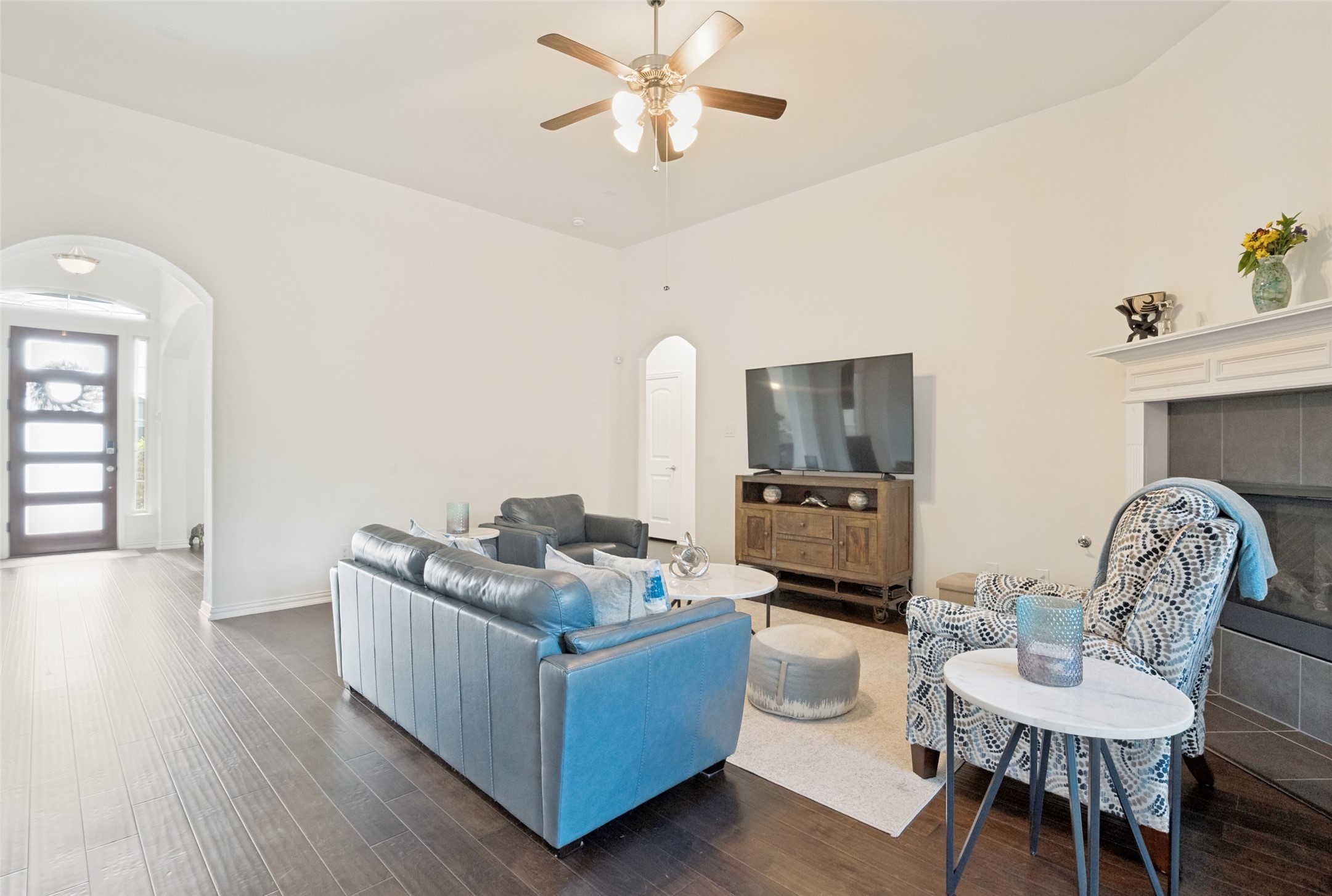 824 State Street Desoto TX 75115