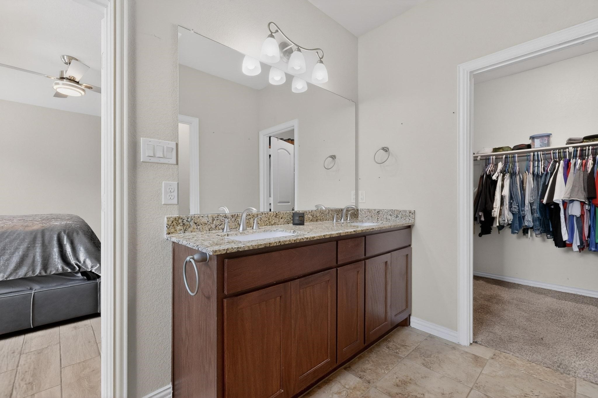 73 River Oaks Boulevard Waxahachie TX 75165