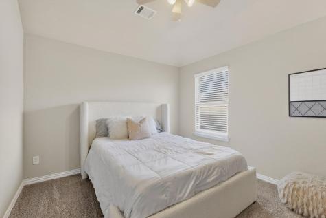 73 River Oaks Boulevard Waxahachie TX 75165