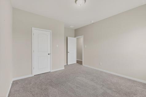 73 River Oaks Boulevard Waxahachie TX 75165