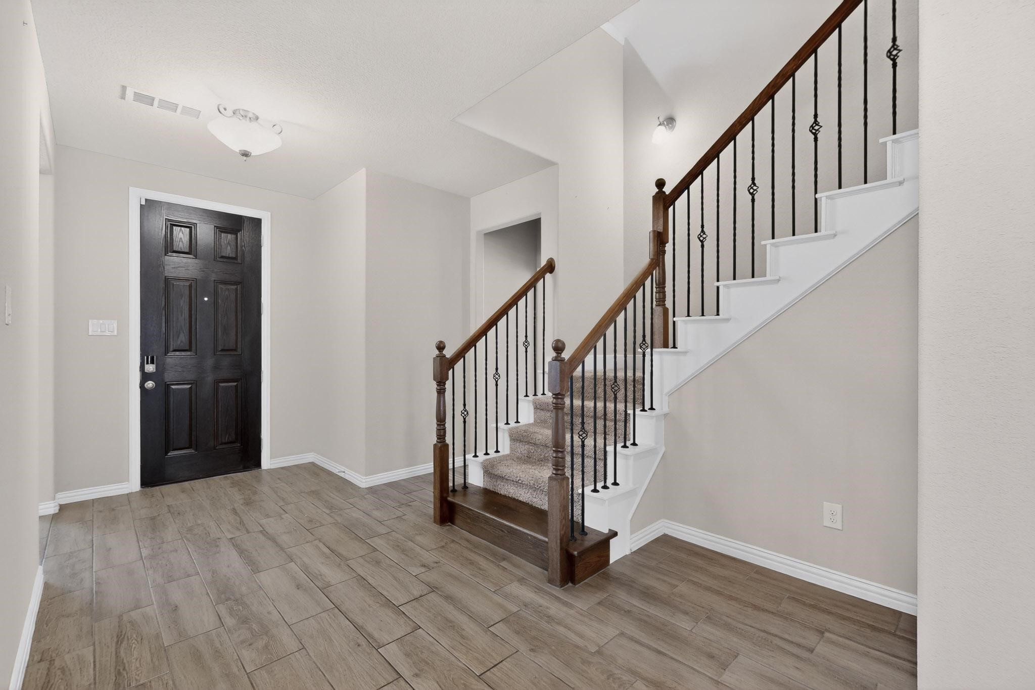 73 River Oaks Boulevard Waxahachie TX 75165