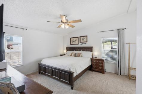 1105 E Lake Drive Weatherford TX 76087