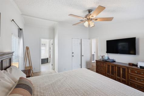 1105 E Lake Drive Weatherford TX 76087