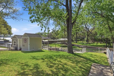 1105 E Lake Drive Weatherford TX 76087
