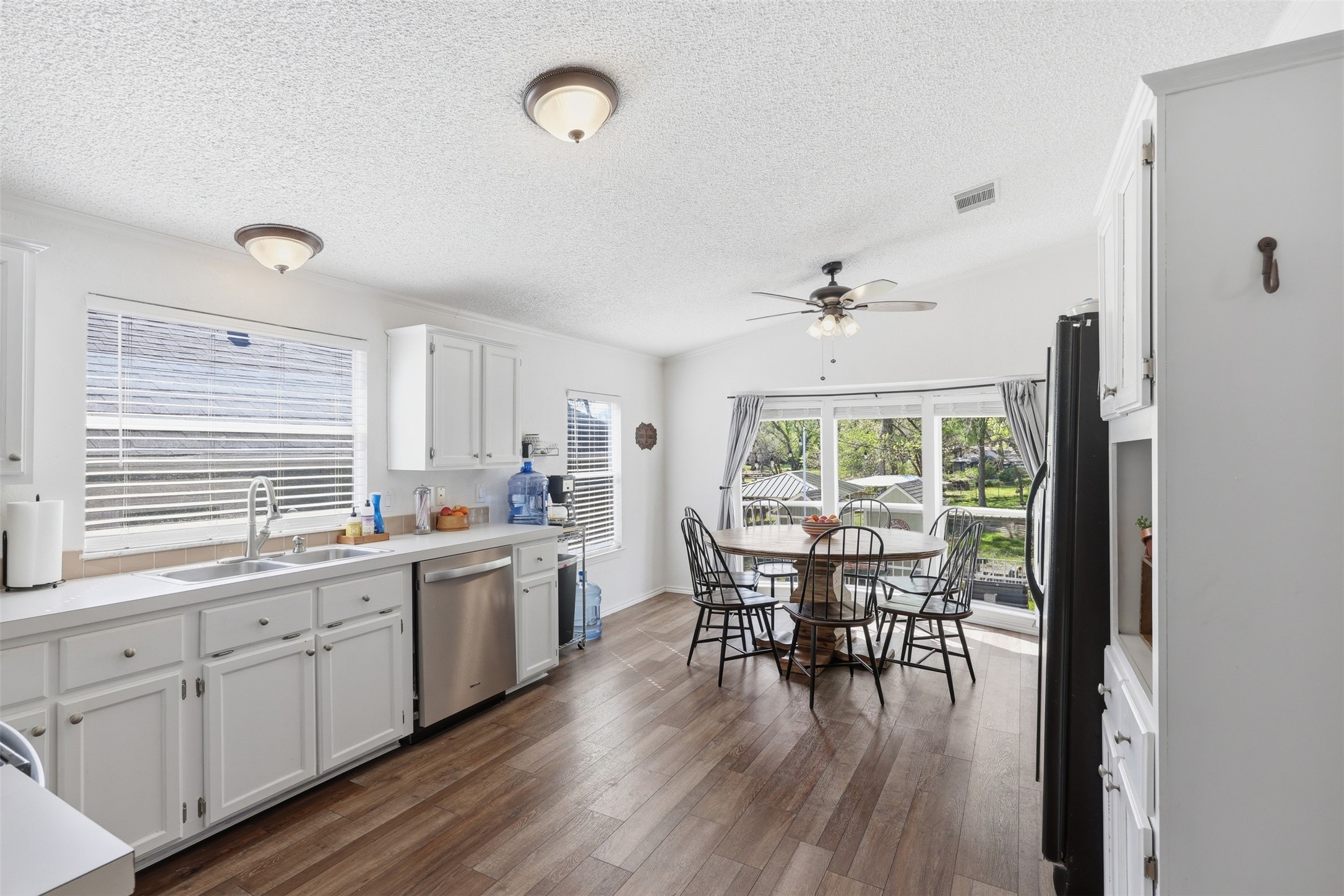 1105 E Lake Drive Weatherford TX 76087