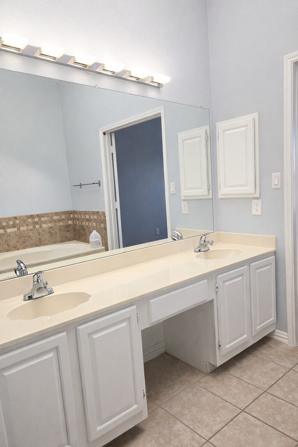 6825 Bellehaven Drive Plano TX 75023