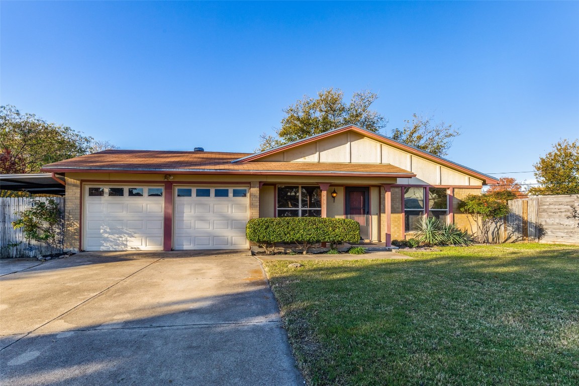 6050 Oakdale Court Watauga TX 76148