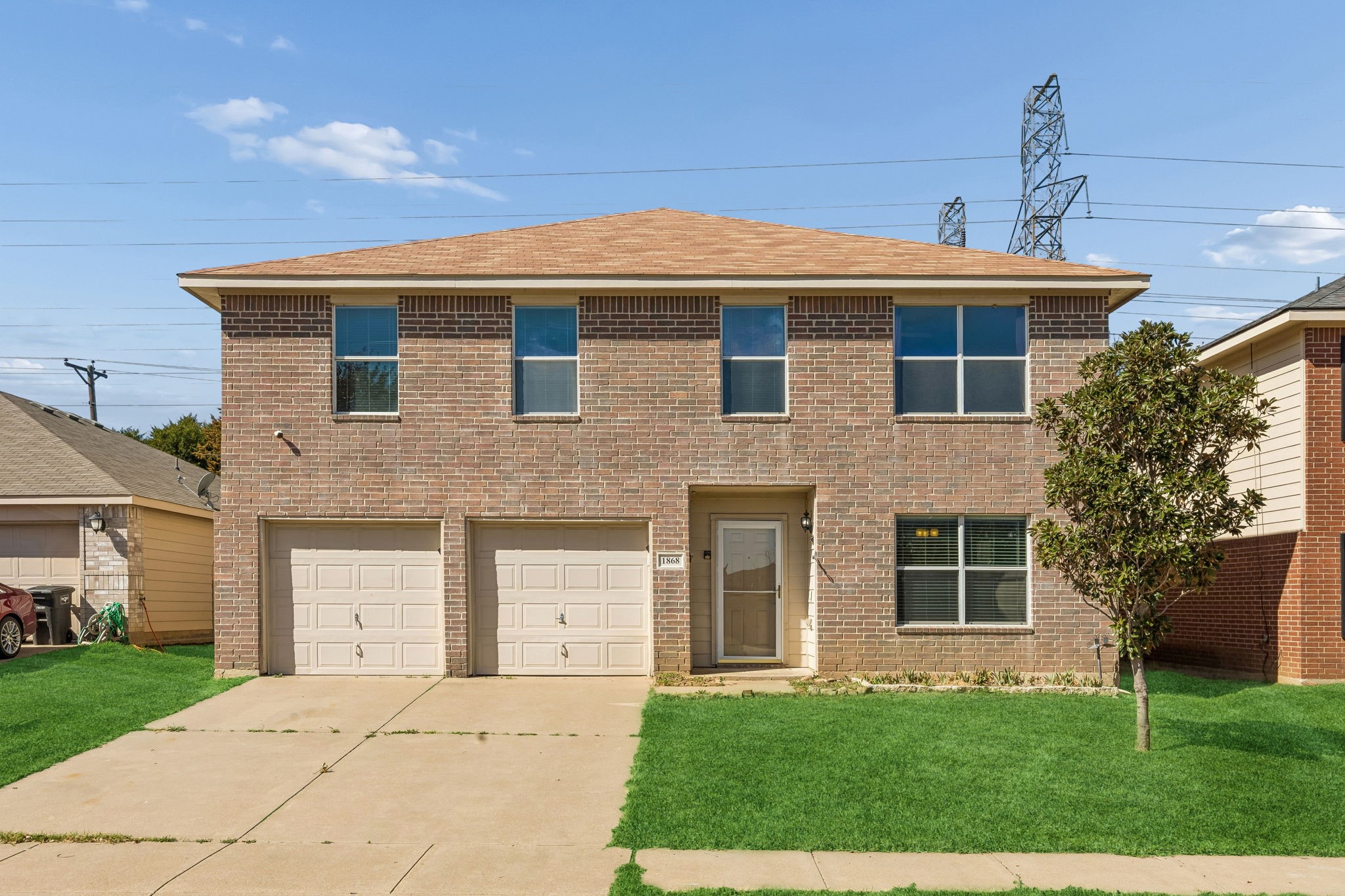 1868 Lynnwood Hills Drive Fort Worth TX 76112