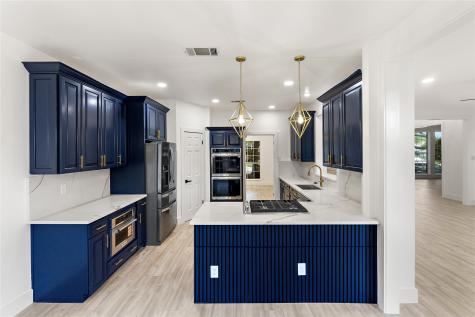 7323 Highland Heather Lane Dallas TX 75248