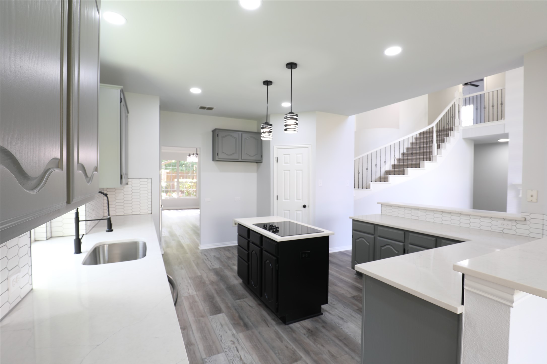 3620 Flintstone Drive Plano TX 75074
