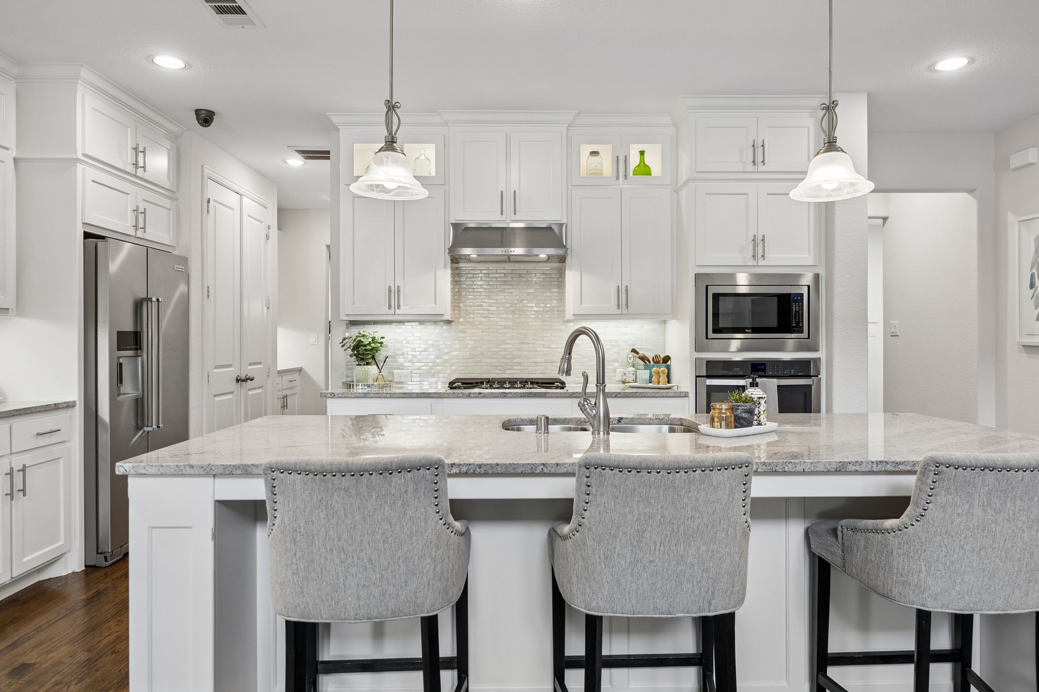 2305 Leslie Lane Mckinney TX 75072