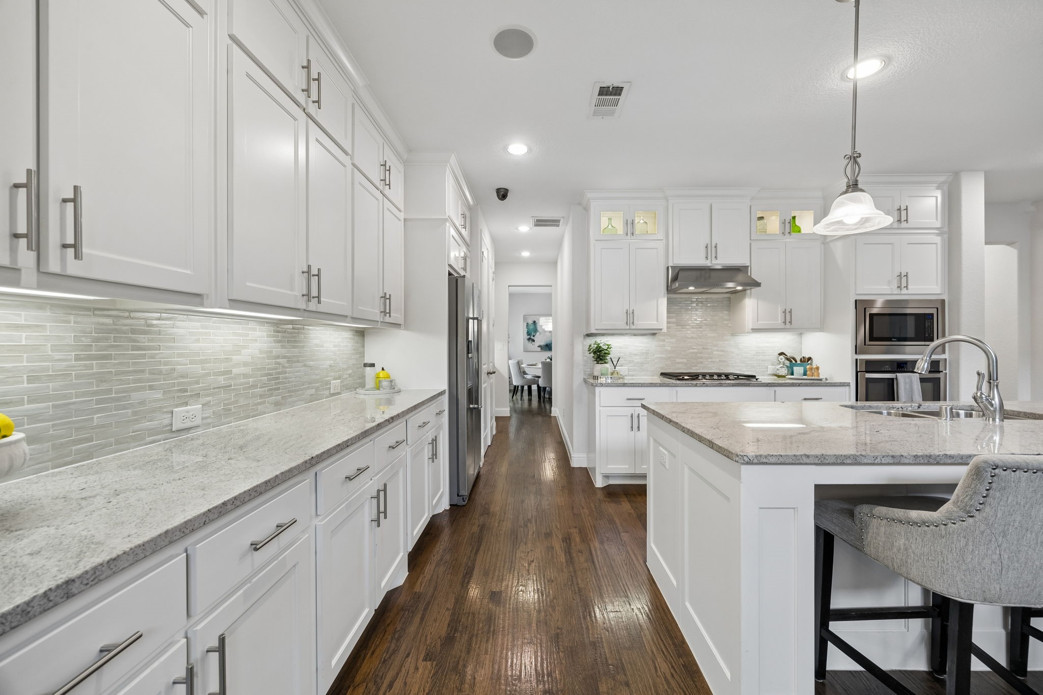 2305 Leslie Lane Mckinney TX 75072