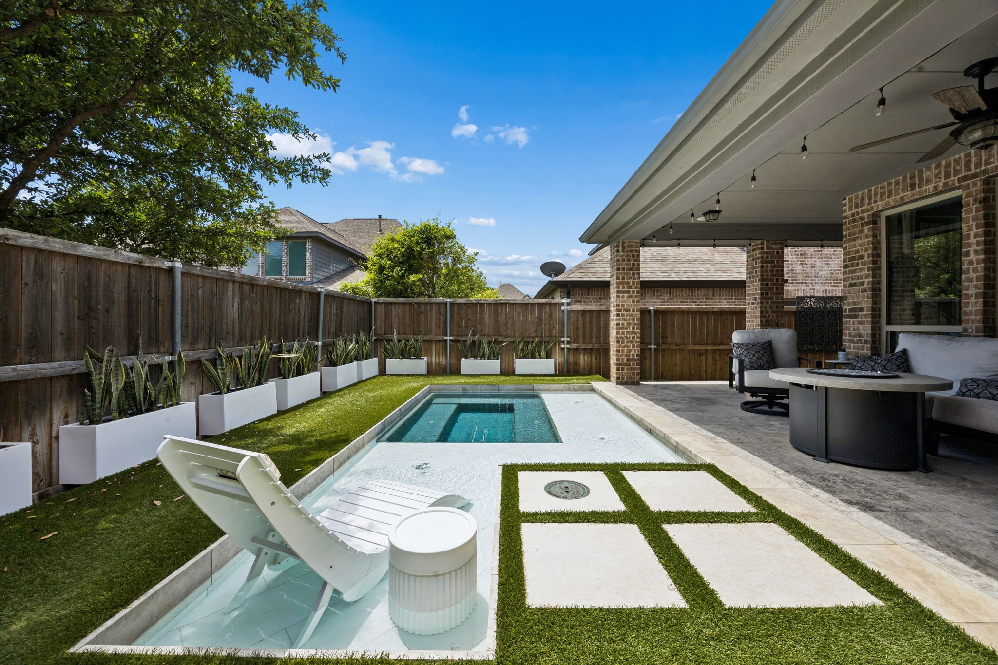2305 Leslie Lane Mckinney TX 75072