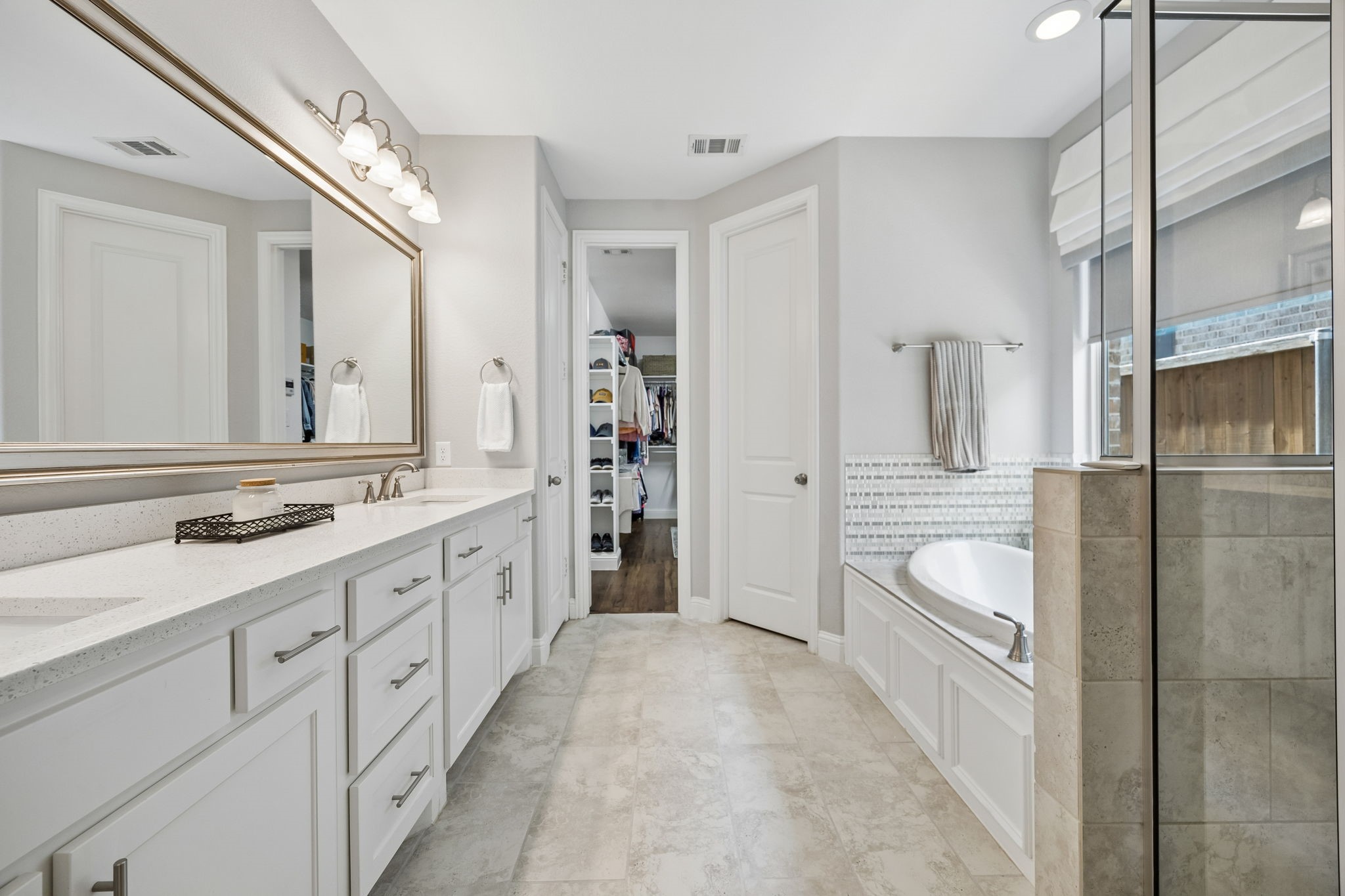 2305 Leslie Lane Mckinney TX 75072