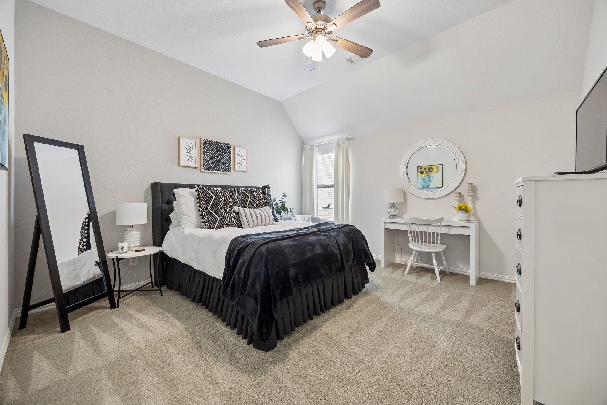 2305 Leslie Lane Mckinney TX 75072