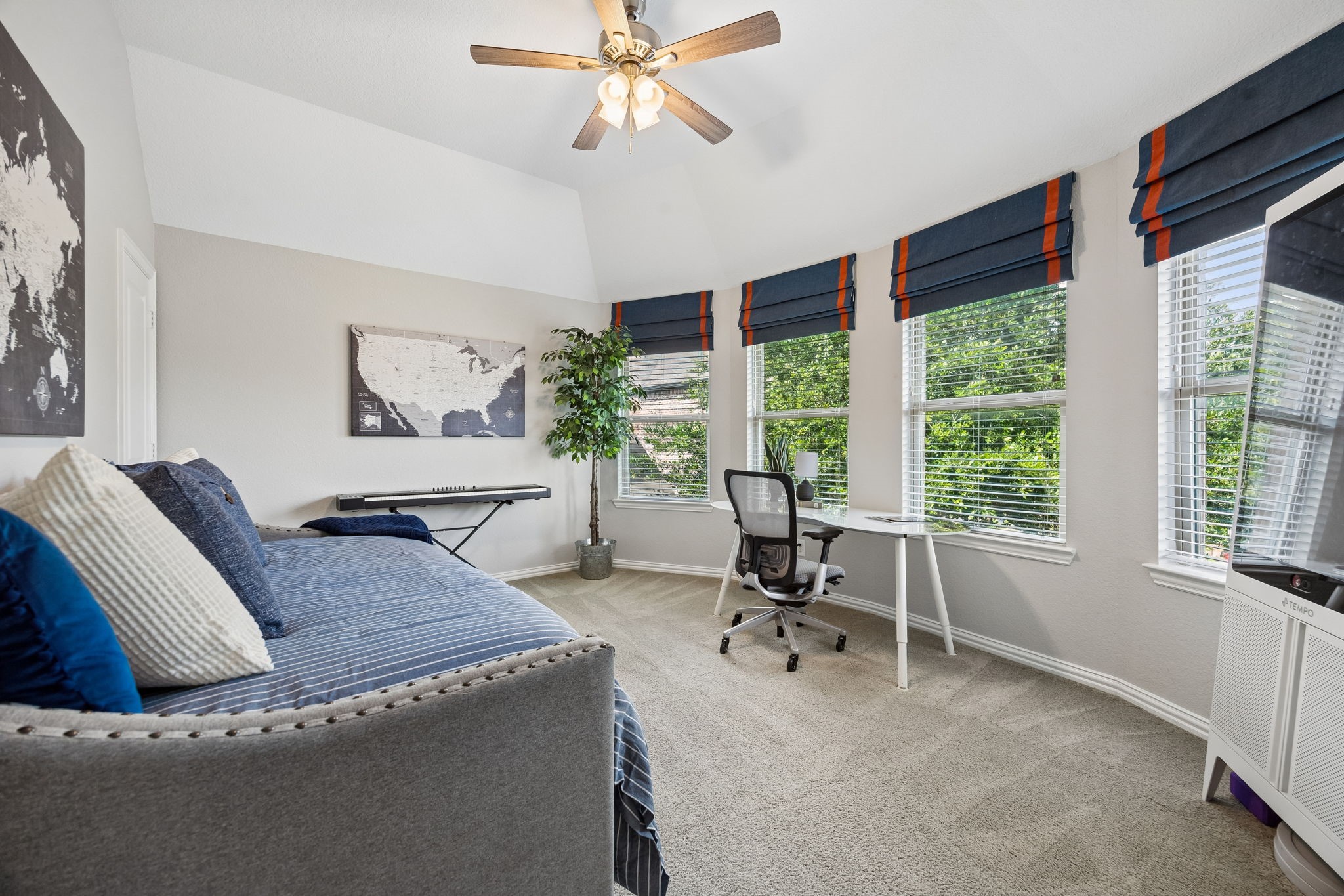 2305 Leslie Lane Mckinney TX 75072