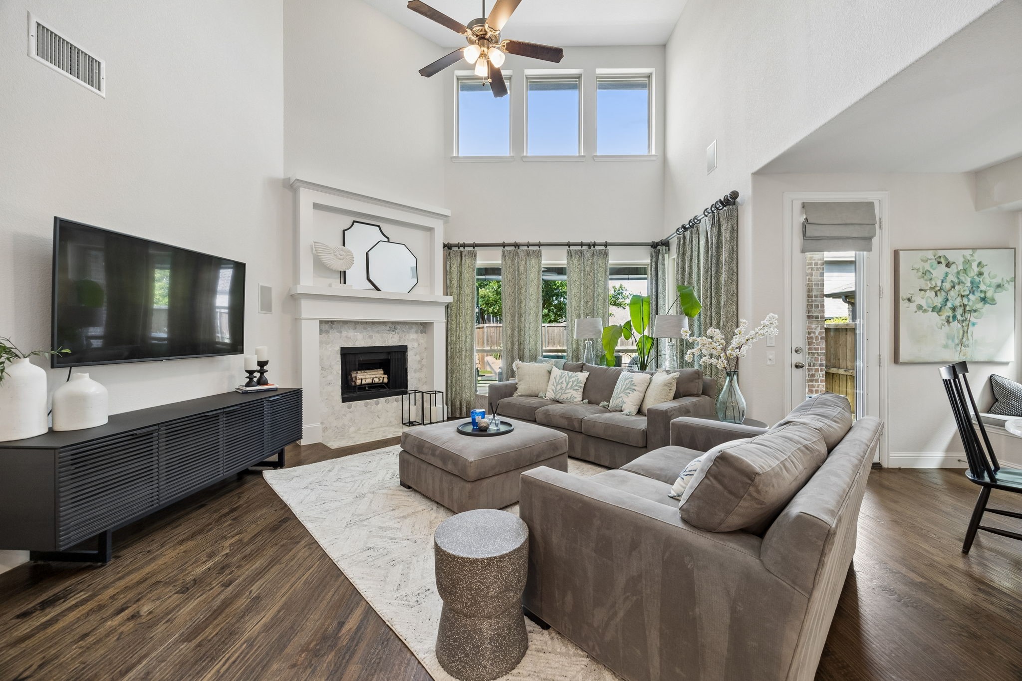 2305 Leslie Lane Mckinney TX 75072