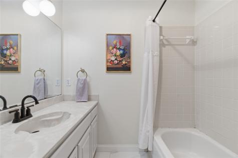 3002 Lynnwood Drive Arlington TX 76013