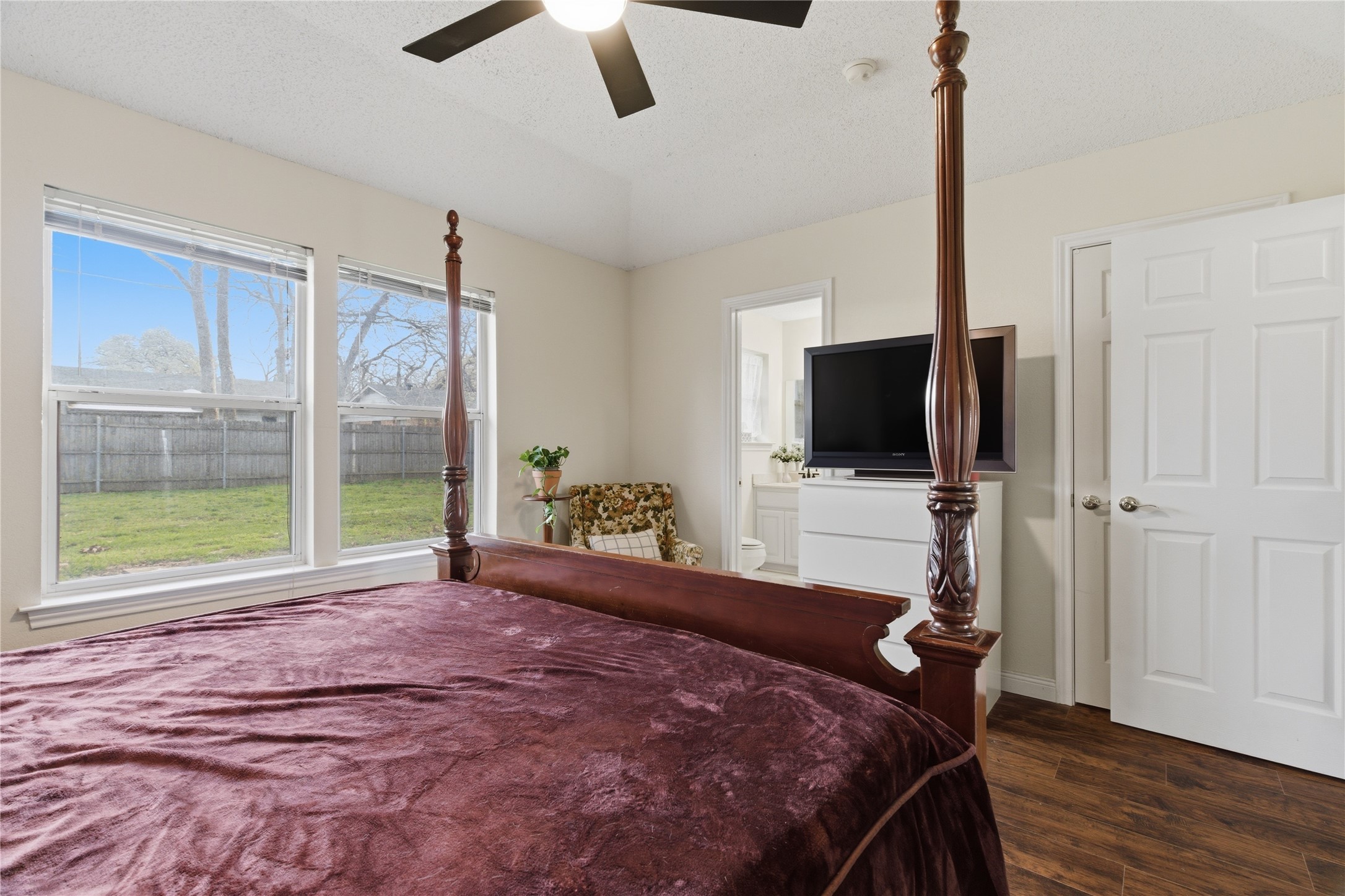 3002 Lynnwood Drive Arlington TX 76013