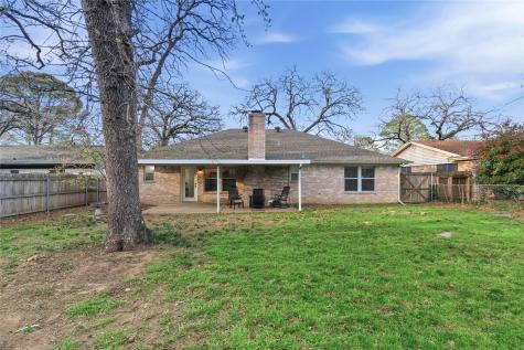 3002 Lynnwood Drive Arlington TX 76013