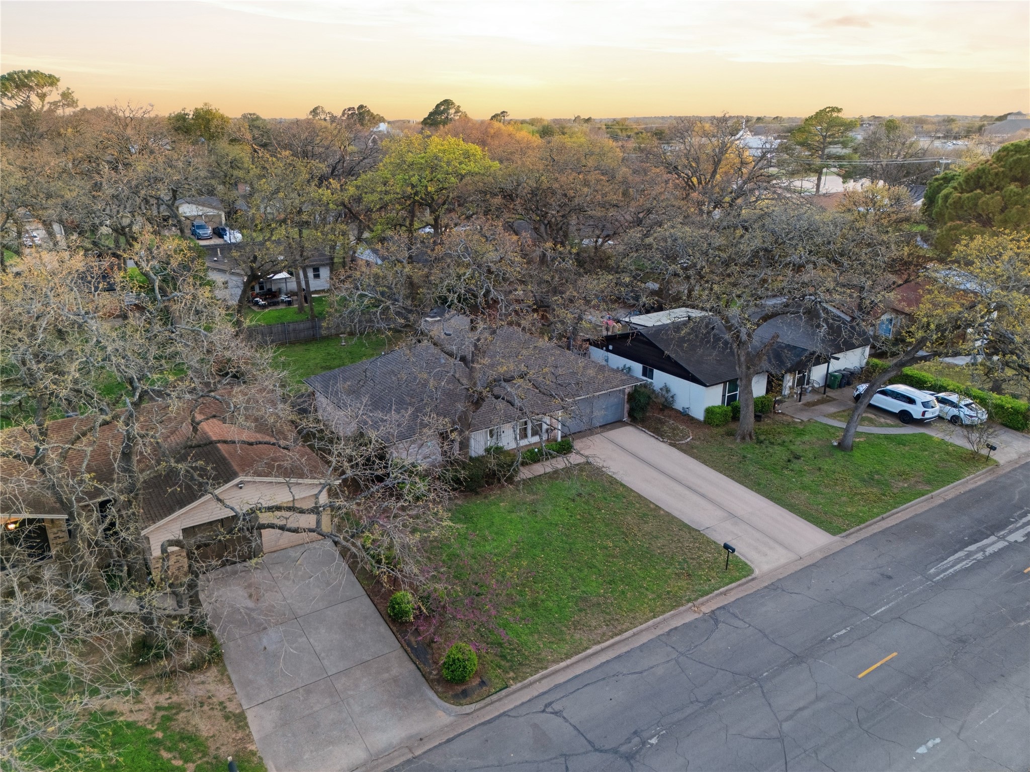 3002 Lynnwood Drive Arlington TX 76013