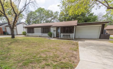 916 Gaye Lane Arlington TX 76012