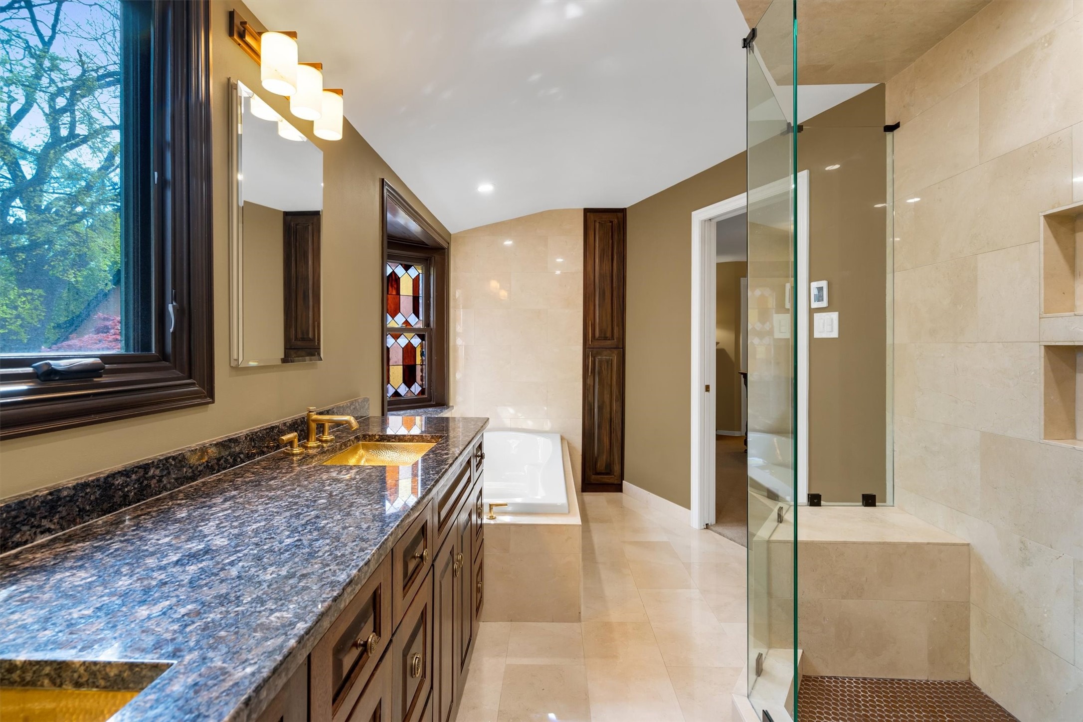 1211 N Windomere Avenue Dallas TX 75208