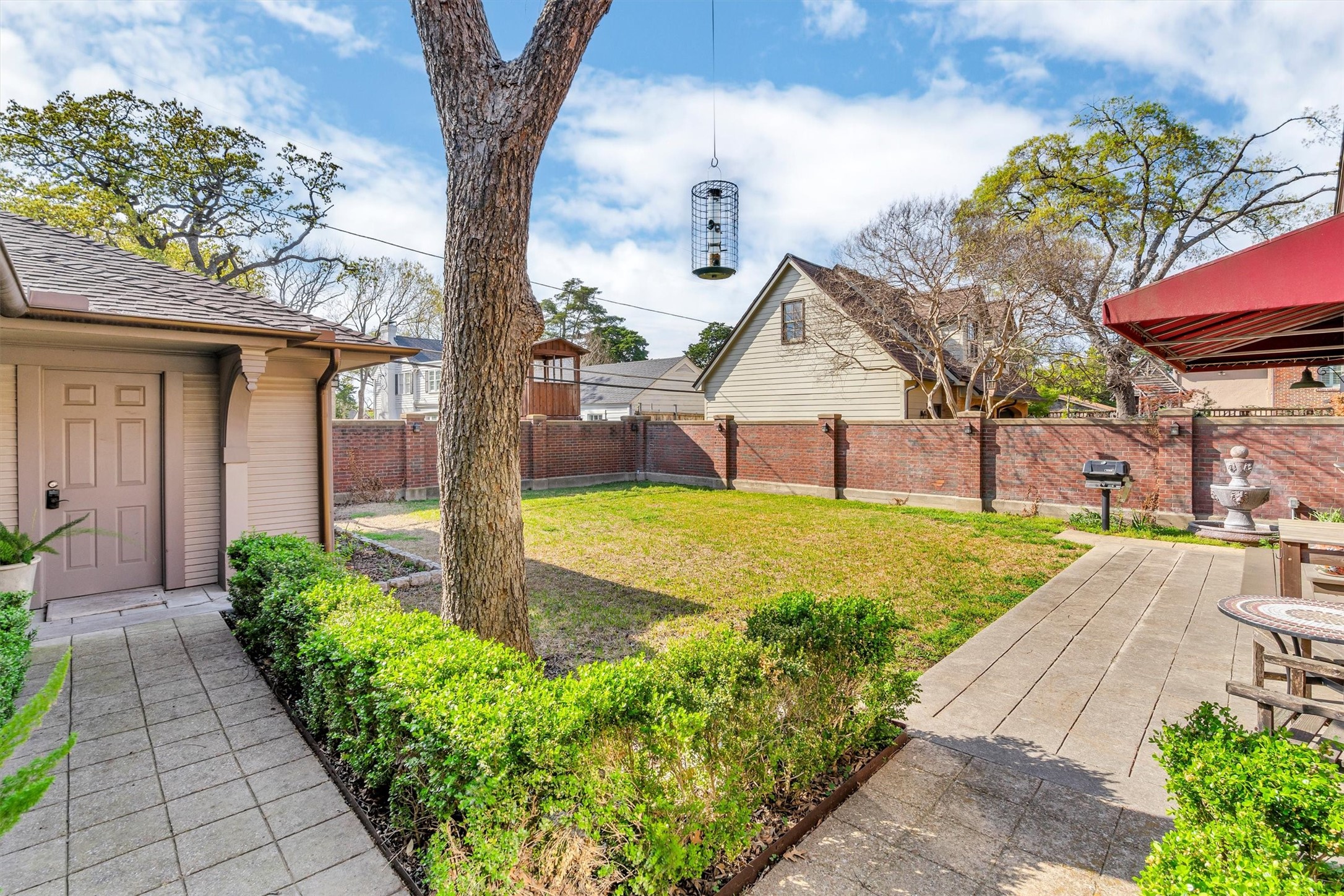 1211 N Windomere Avenue Dallas TX 75208