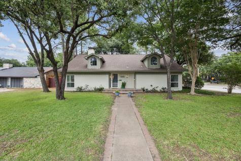 1101 Colony Drive Irving TX 75061