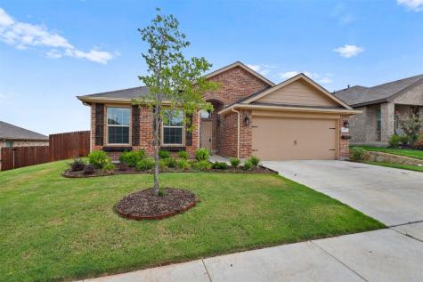 8428 Artesian Springs Drive Fort Worth TX 76131