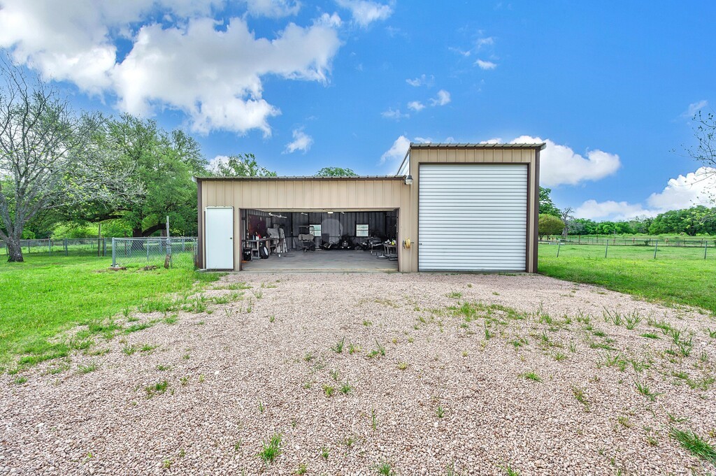 112 Hcr 2117 Whitney TX 76692